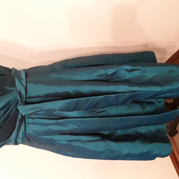 Sleeveless Teal Jewel Toned size 10P - Picture 4 of 9